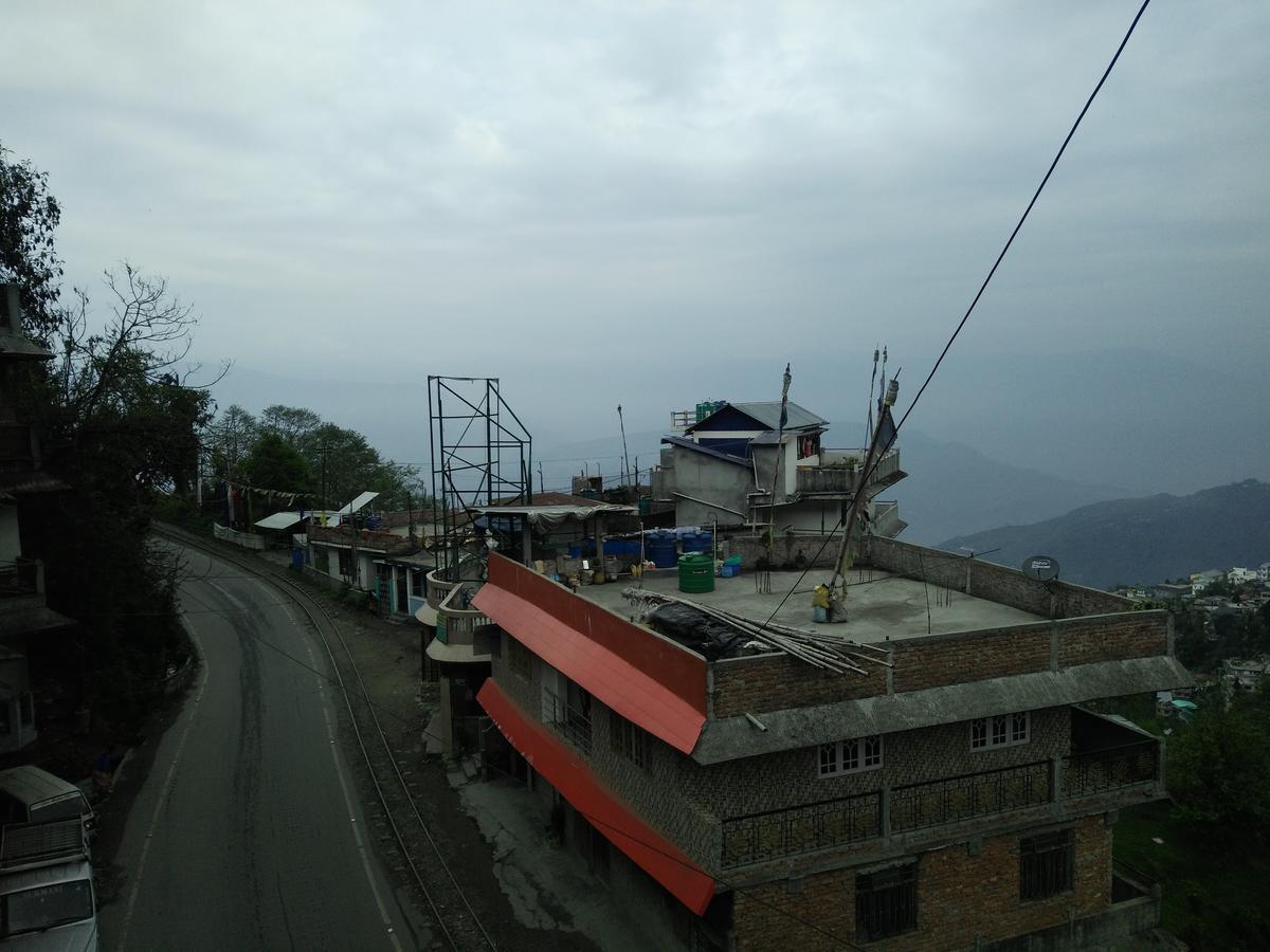 Darjeeling Hi De Stay מראה חיצוני תמונה